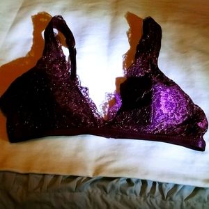 B2 - Fredericks of Hollywood Bralette. Size M. NWOT.